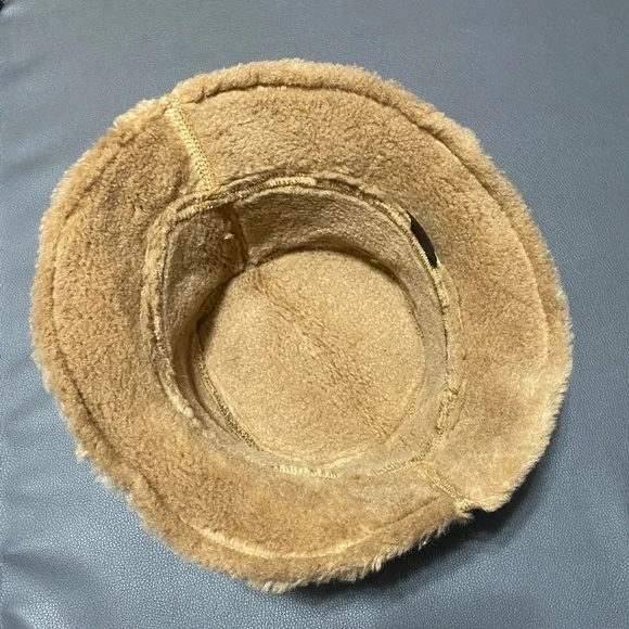 NWT Burgundy Weekend In Big Bear Bucket Hat - Picture 2 of 3